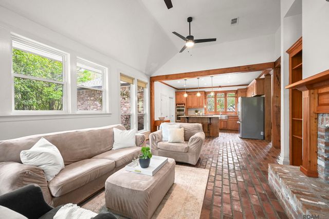 38138 Seven Oaks Ave, Prairieville, LA 70769