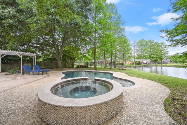 38138 Seven Oaks Ave, Prairieville, LA 70769