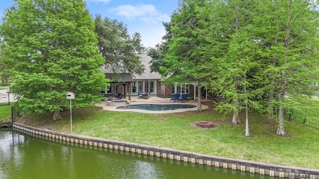 38138 Seven Oaks Ave, Prairieville, LA 70769