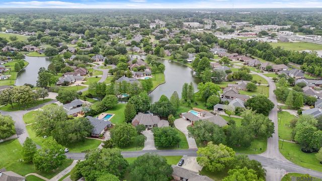 38138 Seven Oaks Ave, Prairieville, LA 70769