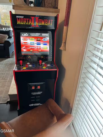 1448 Dover Lane, Dandridge, TN 37725