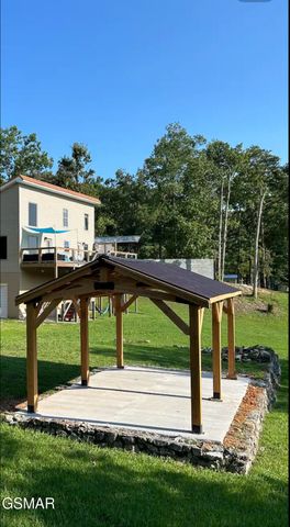 1448 Dover Lane, Dandridge, TN 37725