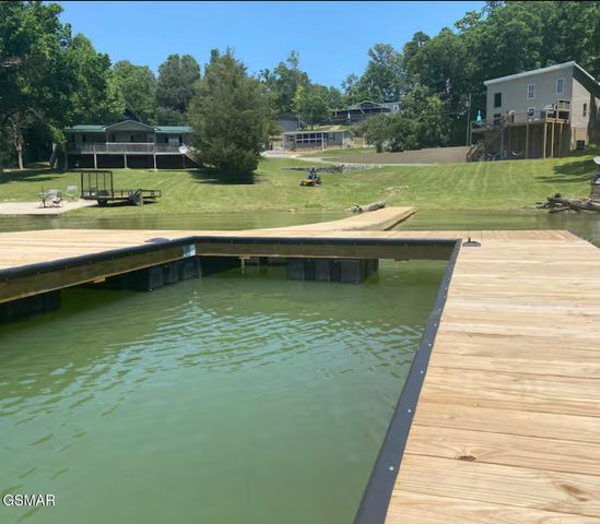 1448 Dover Lane, Dandridge, TN 37725