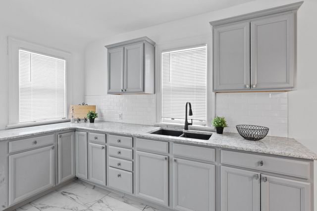 3025 Longfellow Avenue, Minneapolis, MN 55407