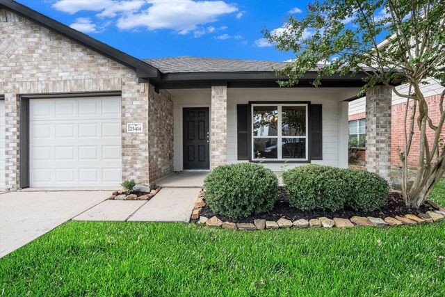 25414 Barmby Drive, Tomball, TX 77375
