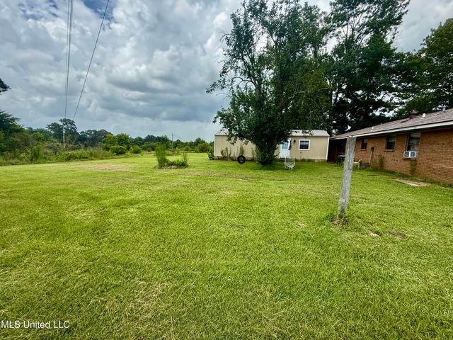 948 Horseshoe Road, Mount Olive, MS 39119