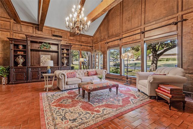 209 Westpark Drive S, Mckinney, TX 75072