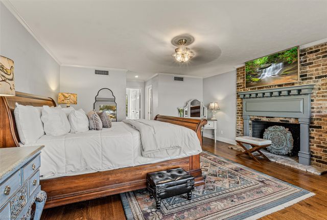 209 Westpark Drive S, Mckinney, TX 75072