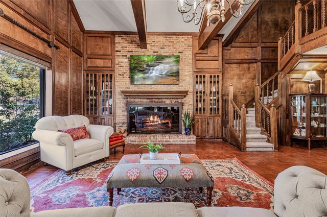 209 Westpark Drive S, Mckinney, TX 75072