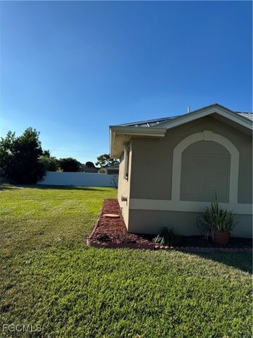 210 Plainfield ST, Lehigh Acres, FL 33936