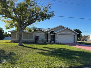 210 Plainfield ST, Lehigh Acres, FL 33936