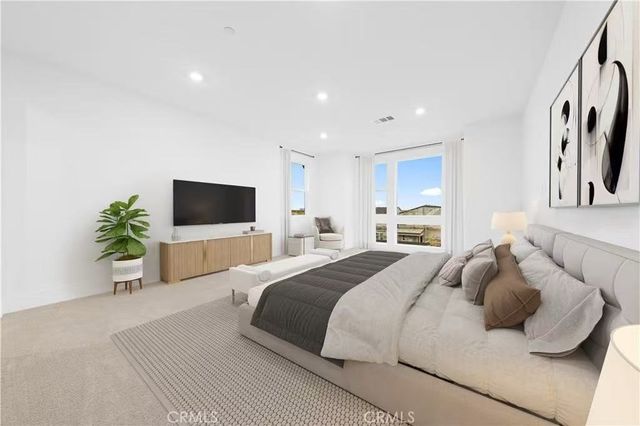 258 Sora, Irvine, CA 92618