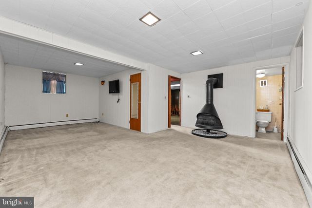 1021 BROOKFIELD CIR, Quakertown, PA 18951