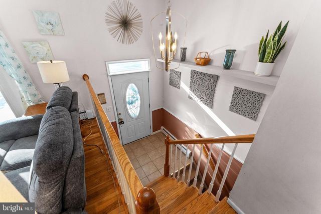 1021 BROOKFIELD CIR, Quakertown, PA 18951