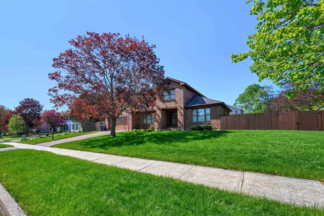 70 Moss Glen Lane, South Burlington, VT 05403