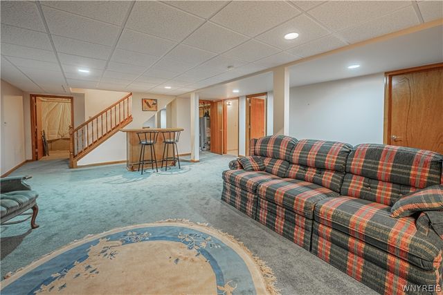 4850 Waterford Place, Lockport Town, NY 14094