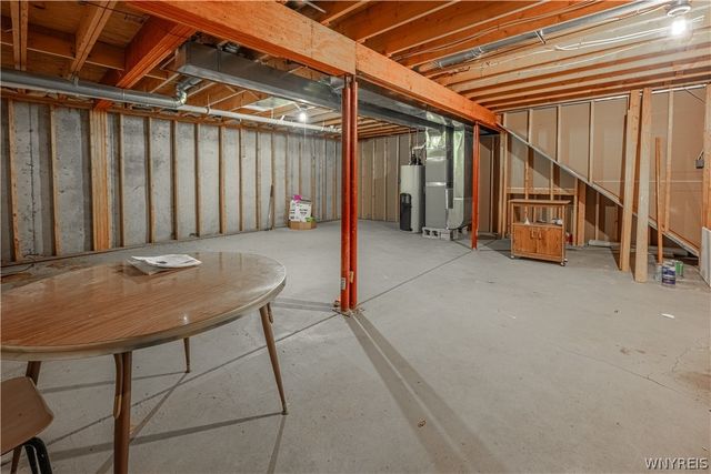 4850 Waterford Place, Lockport Town, NY 14094