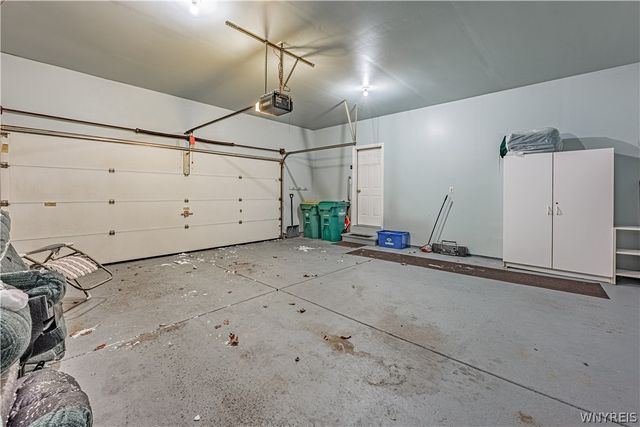 4850 Waterford Place, Lockport Town, NY 14094