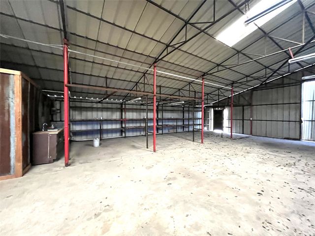708 Smith Circle, Point, TX 75472
