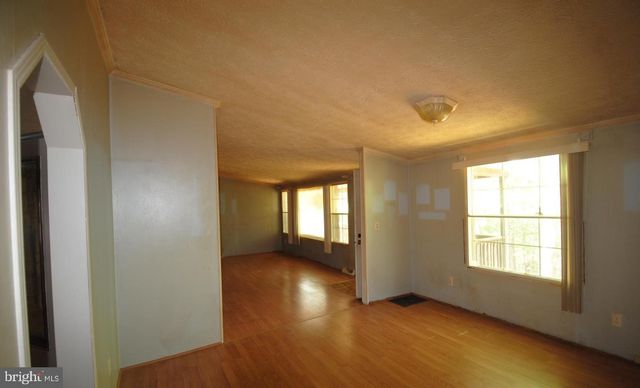 125 WHISPERING KNOLLS DR, Winchester, VA 22603