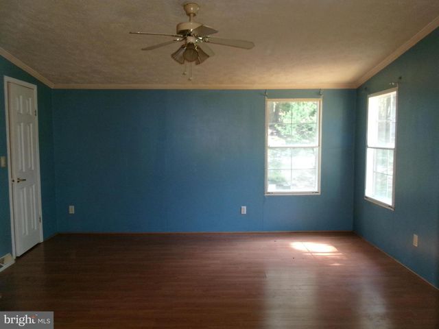 125 WHISPERING KNOLLS DR, Winchester, VA 22603