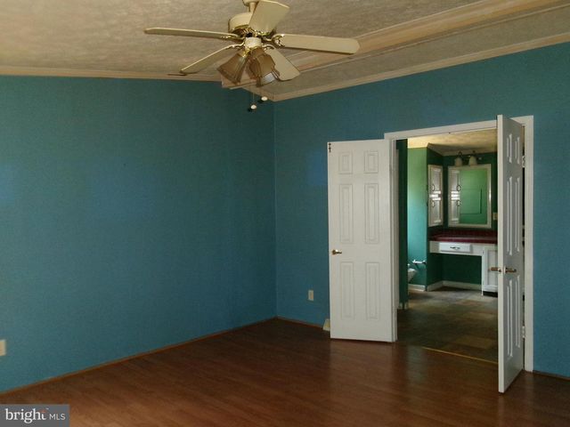 125 WHISPERING KNOLLS DR, Winchester, VA 22603