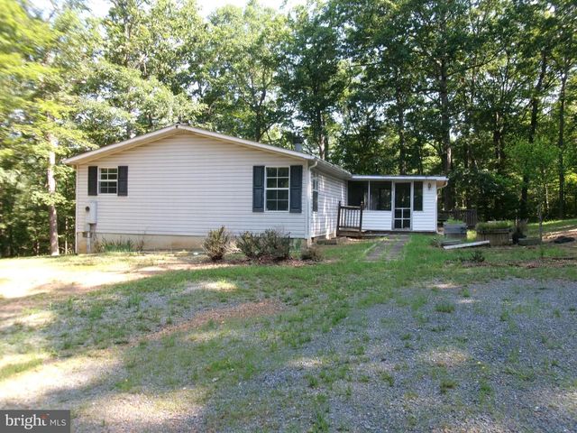 125 WHISPERING KNOLLS DR, Winchester, VA 22603