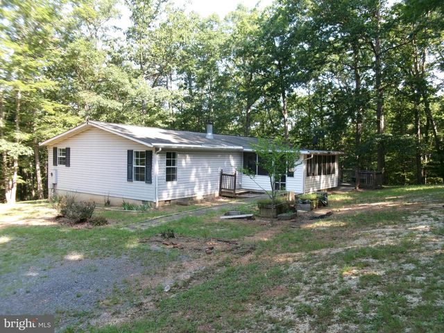 125 WHISPERING KNOLLS DR, Winchester, VA 22603