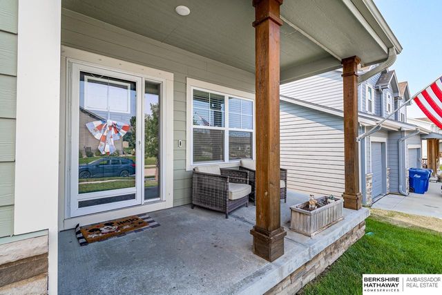 8710 S 168th Avenue, Omaha, NE 68136