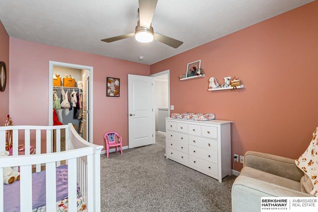 8710 S 168th Avenue, Omaha, NE 68136