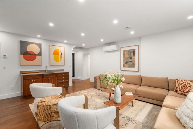 90 Jackson Street 90, Cambridge, MA 02140