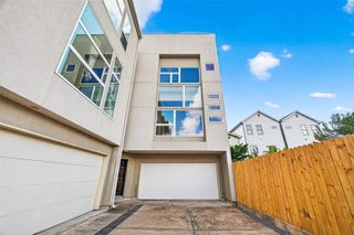 5235 Larkin Street C, Houston, TX 77007