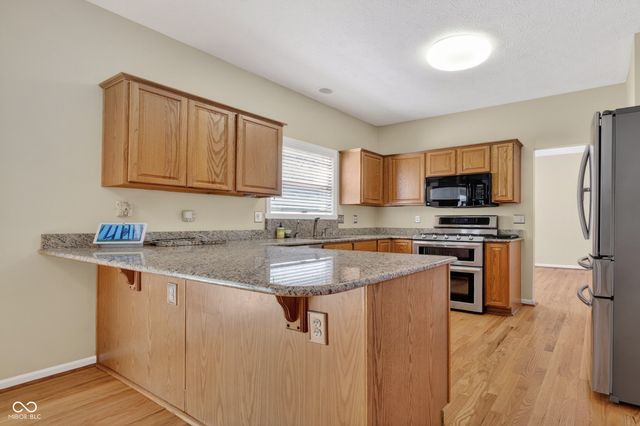 8025 Winterset Circle, Indianapolis, IN 46214
