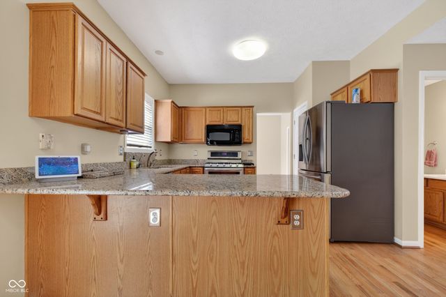 8025 Winterset Circle, Indianapolis, IN 46214