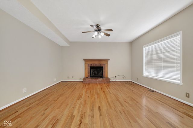 8025 Winterset Circle, Indianapolis, IN 46214