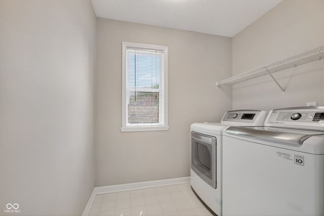8025 Winterset Circle, Indianapolis, IN 46214