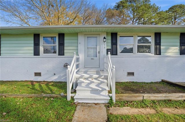 213 Kingwood DR, Newport News, VA 23601