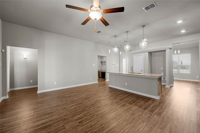 3917 S Fork Ranch Road, Waco, TX 76705