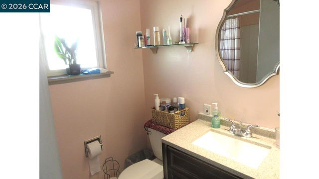 2106 Alfreda Blvd, San Pablo, CA 94806