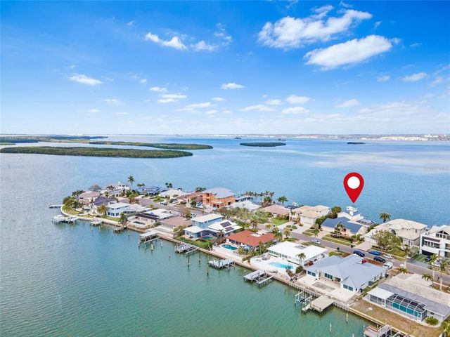 849 HARBOR ISLAND, Clearwater Beach, FL 33767
