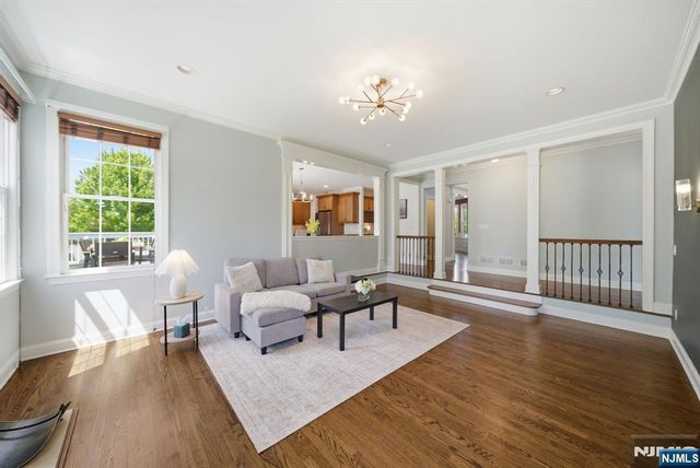 2 E David Drive, Hanover Township, NJ 07981