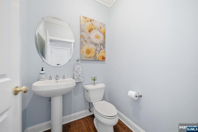 2 E David Drive, Hanover Township, NJ 07981