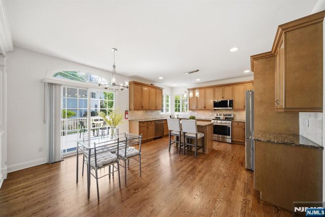 2 E David Drive, Hanover Township, NJ 07981