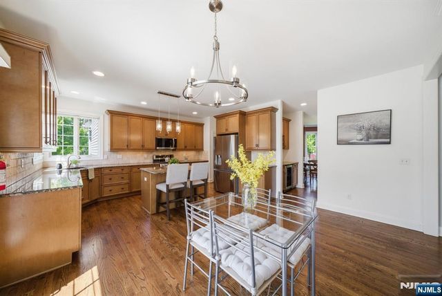 2 E David Drive, Hanover Township, NJ 07981