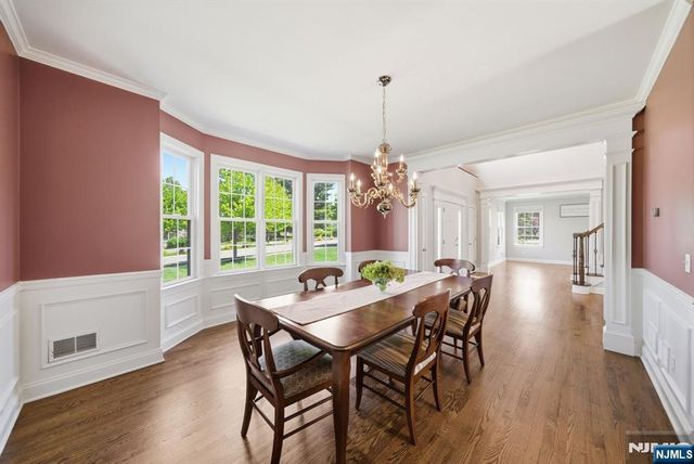 2 E David Drive, Hanover Township, NJ 07981