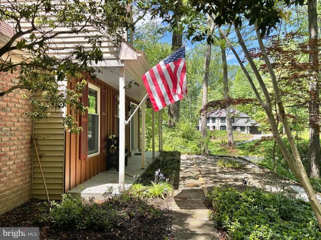 829 NATHAN HALE DR, West Chester, PA 19382