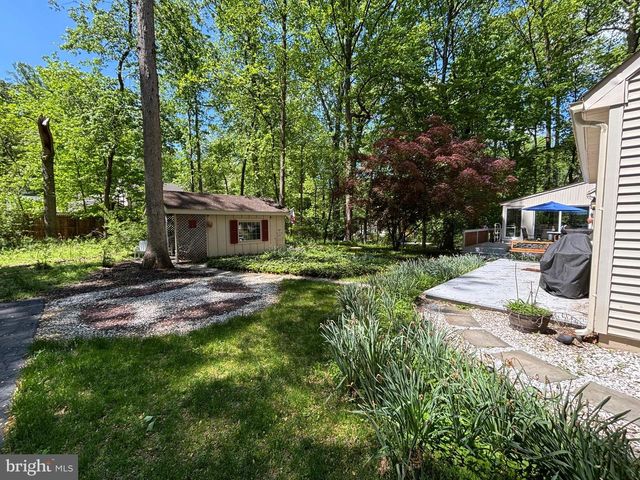 829 NATHAN HALE DR, West Chester, PA 19382