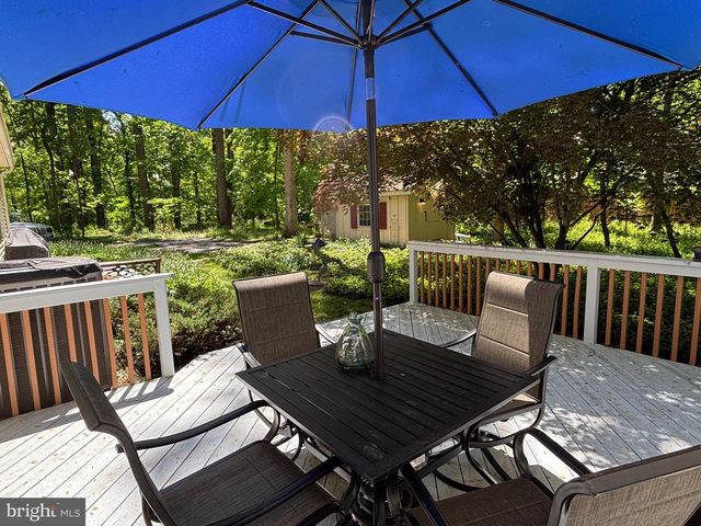 829 NATHAN HALE DR, West Chester, PA 19382
