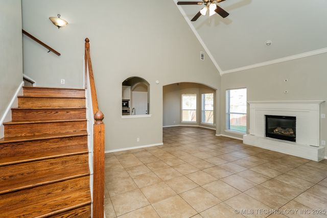 1212 E Canton Street S, Broken Arrow, OK 74012