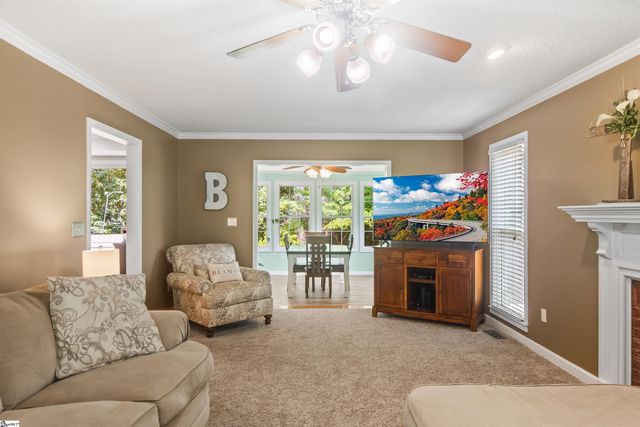 10 Woodway Drive, Greer, SC 29651